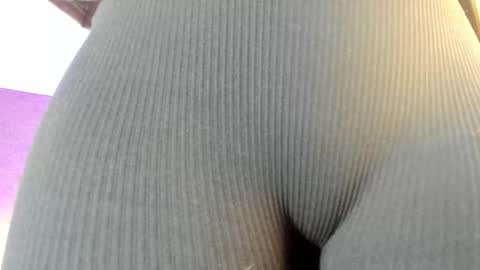 Angela online show from February 2026 02:35:01 PM