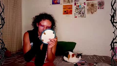   online show from February 2025 07:27:01 AM