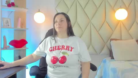 ANGIE online show from April 2026 02:09:02 PM