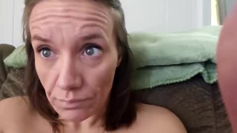 angelvanderpool71 online show from January 2025 05:20:01 PM