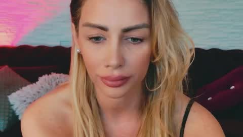 Snapshot of angelwoow chatting on April 2026 05:30:01 AM Georgia online show from April 2026 05:30:01 AM