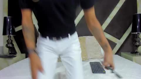 Snapshot of anghel_stone chatting on February 2025 06:37:02 PM  Anghel Stone  online show from February 2025 06:37:02 PM