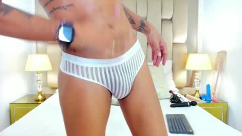 Snapshot of anghel_stone chatting on March 2025 06:56:02 PM  Anghel Stone  online show from March 2025 06:56:02 PM