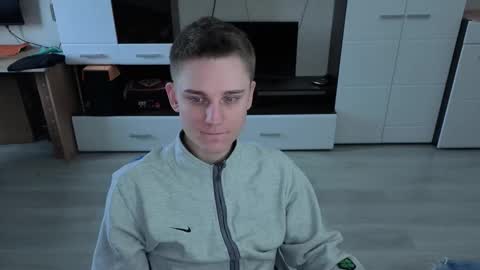 vodka online show from November 2025 07:18:02 AM