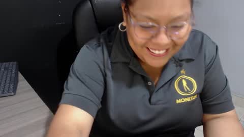 angy online show from September 2025 11:48:01 AM