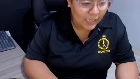 angy online show from October 2025 09:15:02 PM