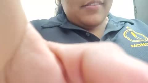 angy online show from December 2025 01:33:02 AM