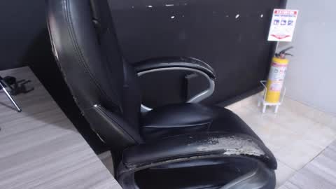 angy online show from March 2026 10:04:02 PM