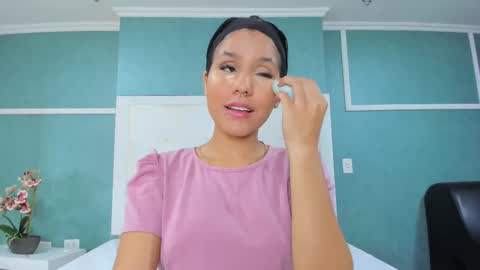 Ania online show from September 2025 09:37:01 PM