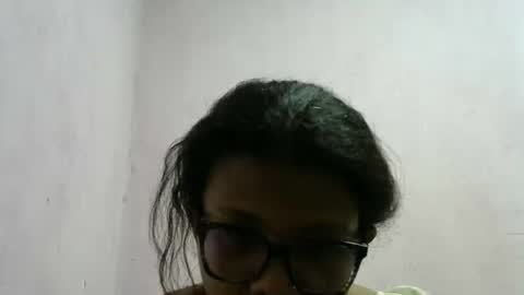 Snapshot of anielah chatting on September 2025 02:40:01 PM anielah online show from September 2025 02:40:01 PM