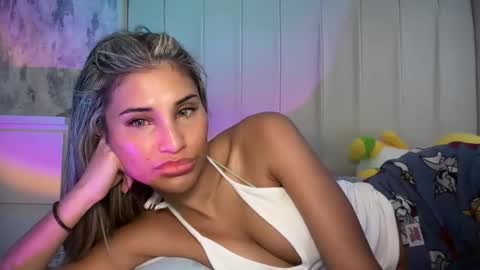 Snapshot of aniishaa chatting on February 2026 10:52:02 AM anisha online show from February 2026 10:52:02 AM