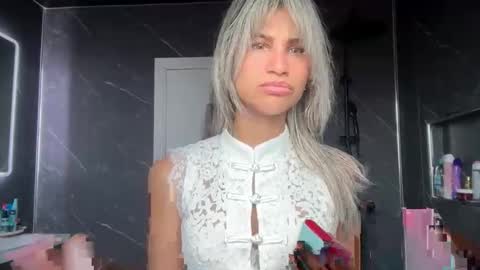 Snapshot of aniishaa chatting on April 2026 10:38:01 AM anisha online show from April 2026 10:38:01 AM