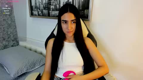 anika_h online show from February 2026 11:54:02 AM