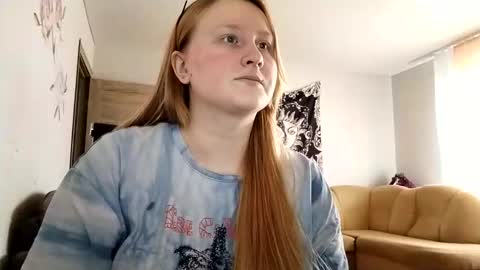 Anika online show from September 2025 12:39:01 PM