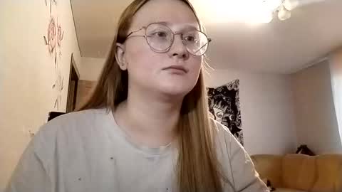 Anika online show from October 2025 05:18:01 AM