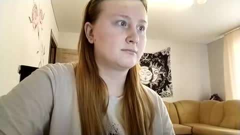 Anika online show from November 2025 09:01:02 AM