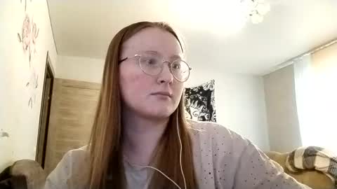 Snapshot of anika_lipps chatting on May 2026 04:51:01 AM Anika online show from May 2026 04:51:01 AM