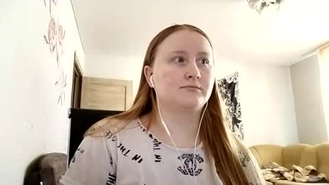 Snapshot of anika_lipps chatting on August 2026 08:17:02 AM Anika online show from August 2026 08:17:02 AM