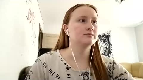 Snapshot of anika_lipps chatting on August 2026 12:51:02 PM Anika online show from August 2026 12:51:02 PM