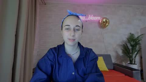 anikabloom online show from February 2025 09:16:02 PM