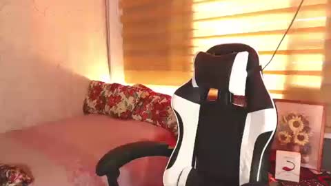 Nikka online show from October 2025 06:58:01 AM