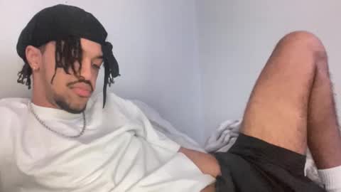 Animeboygirls online show from December 2025 05:02:01 AM