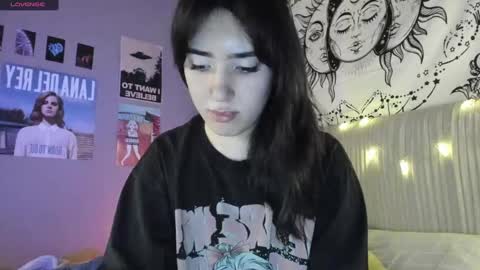 Snapshot of anisa_sweet chatting on January 2025 09:07:02 PM Anisa Moan from LovenseWet from Tip MenuOpen for Private online show from January 2025 09:07:02 PM