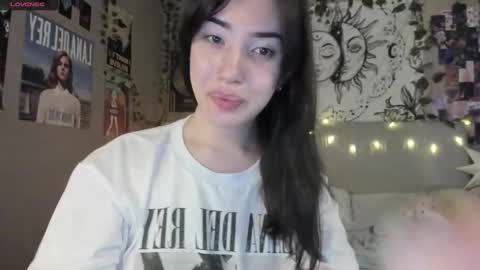 Snapshot of anisa_sweet chatting on March 2025 11:56:02 PM Anisa Moan from LovenseWet from Tip MenuOpen for Private online show from March 2025 11:56:02 PM