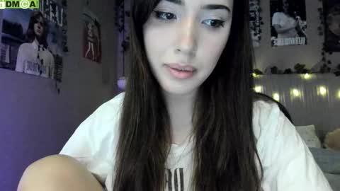 Snapshot of anisa_sweet chatting on September 2025 04:16:01 AM Anisa Moan from LovenseWet from Tip MenuOpen for Private online show from September 2025 04:16:01 AM