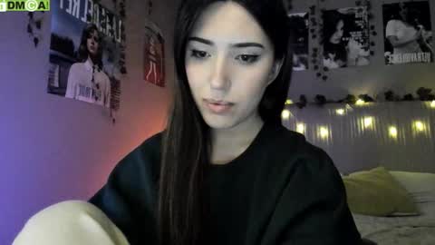 Snapshot of anisa_sweet chatting on October 2025 06:43:01 AM Anisa Moan from LovenseWet from Tip MenuOpen for Private online show from October 2025 06:43:01 AM