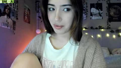 Snapshot of anisa_sweet chatting on October 2025 06:03:01 AM Anisa Moan from LovenseWet from Tip MenuOpen for Private online show from October 2025 06:03:01 AM