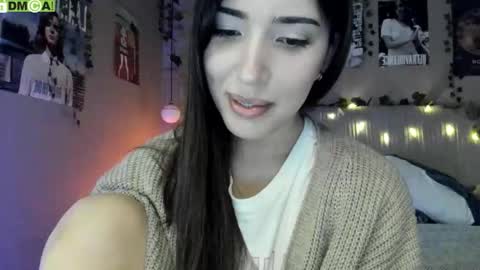 Snapshot of anisa_sweet chatting on October 2025 05:54:02 AM Anisa Moan from LovenseWet from Tip MenuOpen for Private online show from October 2025 05:54:02 AM