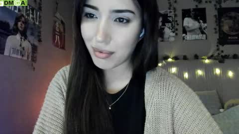 Anisa Moan from LovenseWet from Tip MenuOpen for Private online show from October 2025 06:28:02 AM