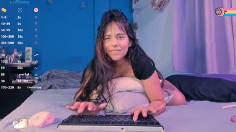 Anisahade online show from February 2025 01:00:01 AM