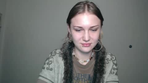 Snapshot of anisiaaa_lovesyou chatting on October 2025 08:35:01 PM Anisia online show from October 2025 08:35:01 PM
