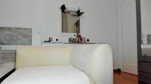 Snapshot of anisialuna_ chatting on March 2026 05:35:02 AM Luna online show from March 2026 05:35:02 AM