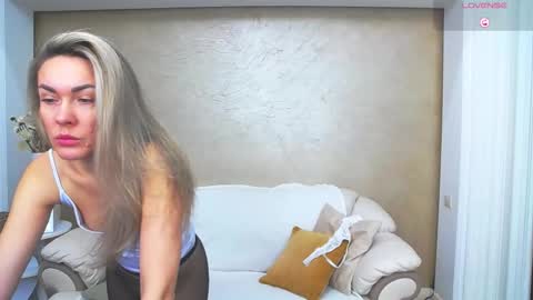 Snapshot of anissalogan chatting on March 2026 07:27:01 AM my name is Ani online show from March 2026 07:27:01 AM