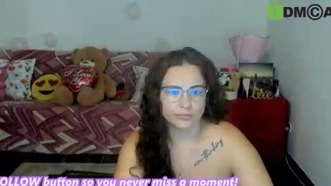 Snapshot of anissyax chatting on June 2026 02:47:01 AM AnissyaX online show from June 2026 02:47:01 AM