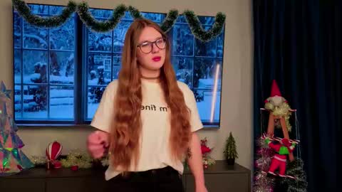 Snapshot of anitablankenbeckle chatting on December 2025 06:41:02 AM Bloom online show from December 2025 06:41:02 AM