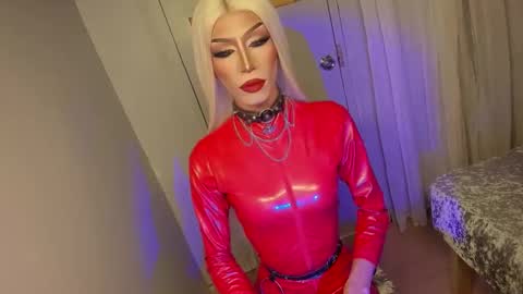 Miss Ann online show from September 2025 06:29:01 PM