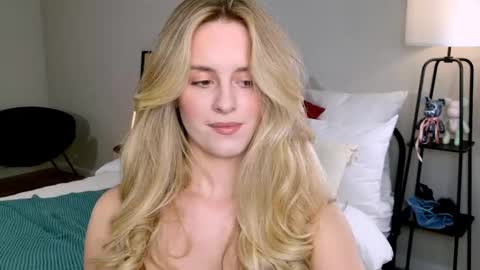 Anita online show from October 2025 02:15:01 PM