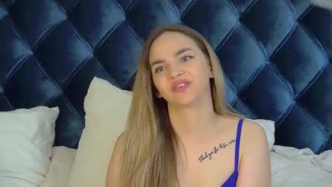 AnitaVenture online show from November 2025 04:03:02 AM