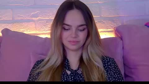 AnitaVenture online show from December 2025 04:42:02 AM