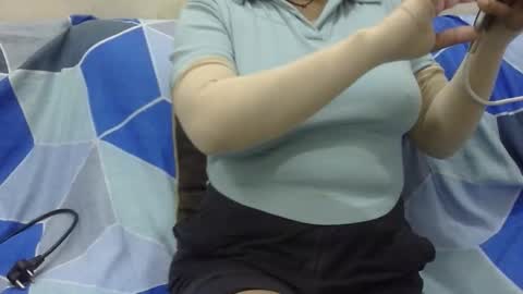 anjali_dogra786 online show from September 2025 08:49:01 AM