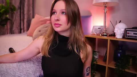 Snapshot of ann__levine chatting on November 2025 02:38:01 PM Ann online show from November 2025 02:38:01 PM