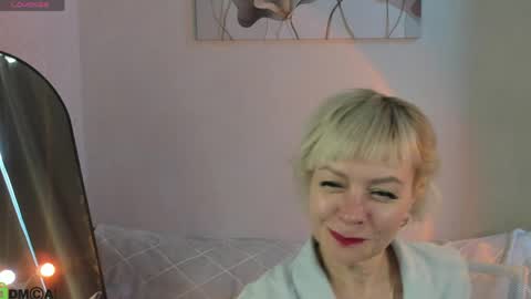 ann_annise online show from April 2026 06:19:01 AM