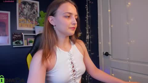 Snapshot of ann_perry chatting on October 2025 02:10:01 AM Ann online show from October 2025 02:10:01 AM