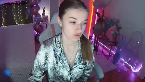 Snapshot of ann_woood chatting on March 2026 07:01:01 AM ann_woood online show from March 2026 07:01:01 AM
