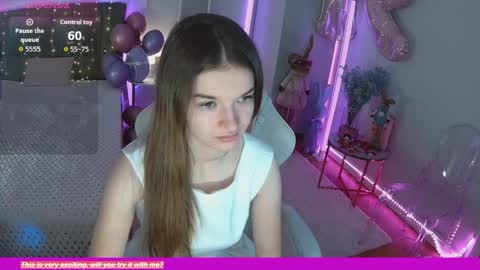 Snapshot of ann_woood chatting on April 2026 06:55:02 AM ann_woood online show from April 2026 06:55:02 AM