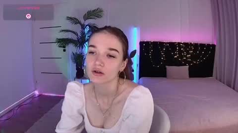 Snapshot of ann_woood chatting on May 2026 02:24:02 PM ann_woood online show from May 2026 02:24:02 PM